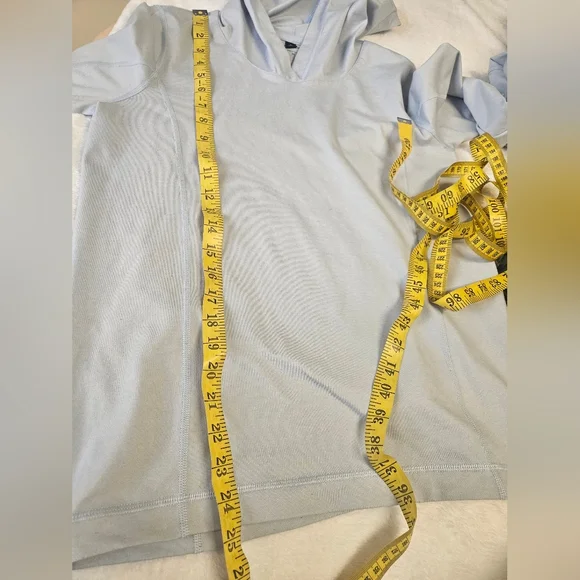 J. Crew Women's M Light Blue Hoodie Soft - Picture 5 of 6